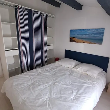 Maison Lumiere Pres Avec Terrasse, 2 Chambres, Bbq, Parking, Linge Fourni - Fr-1-778-20 *