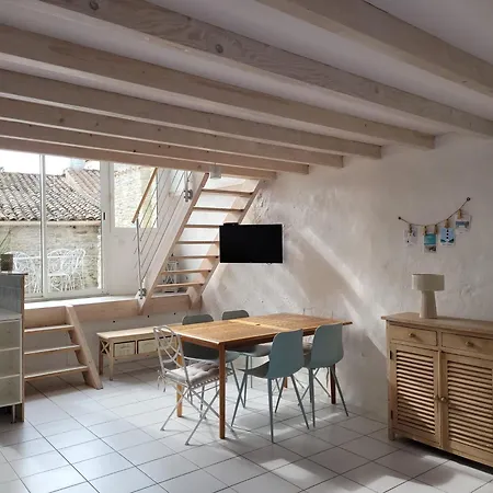 Maison De Village Au Coeur Des Marais Salants D'oleron, A 100m Des Commerces - Fr-1-778-20 Feriehus