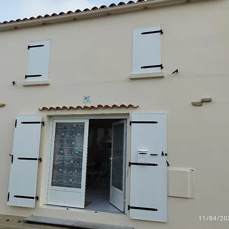 Maison De Village Au Coeur Des Marais Salants D'oleron, A 100m Des Commerces - Fr-1-778-20 Saint-Georges-d'Oleron